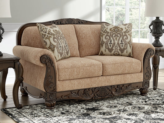 Chelsworth Loveseat