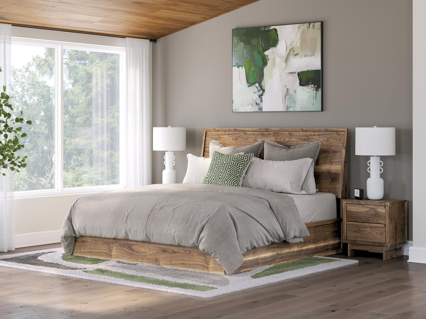 Chirason King Panel Bed
