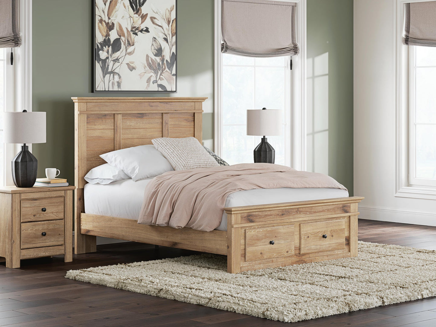Makidern Full Panel Storage Bed