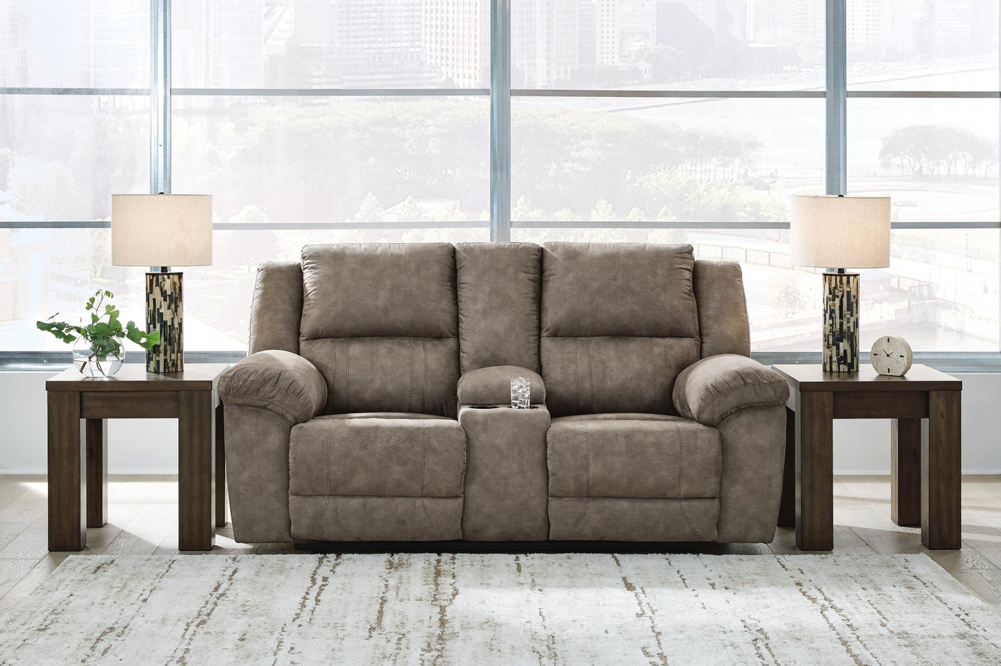 Laresview DBL Rec Loveseat w/Console